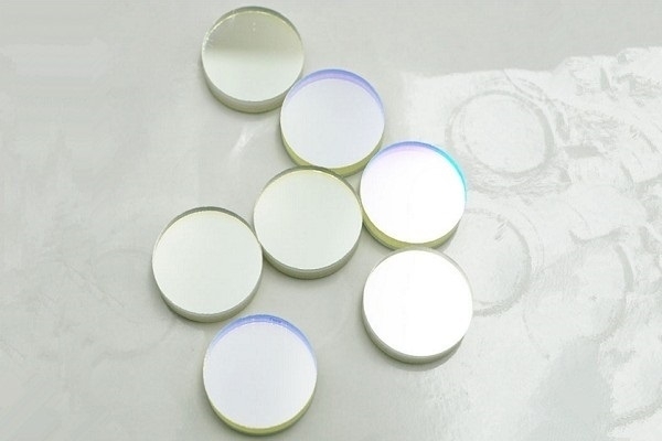 K9寬帶分光鏡片入射0-45°線偏振光50:50任意偏振光